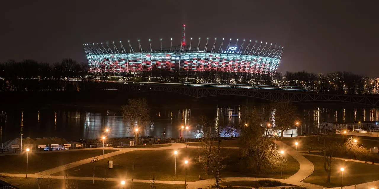 Warsaw River View Apartment